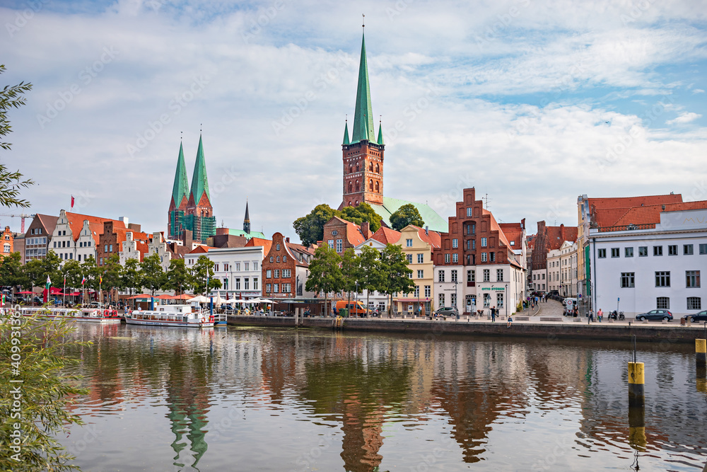 Fototapeta premium Luebeck town