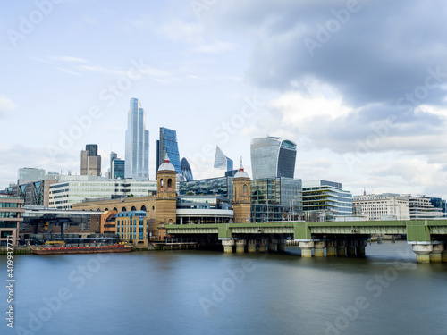 River Thames and City of London, UK © TimE