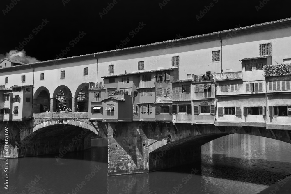 Ponte Vecchio in mono
