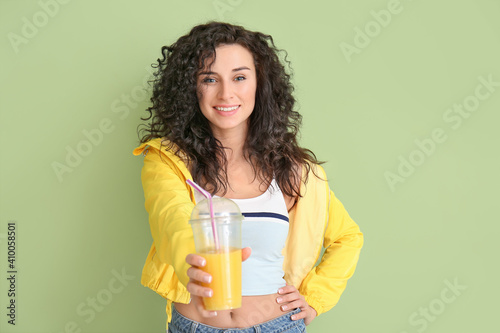 Portrait of stylish young w...