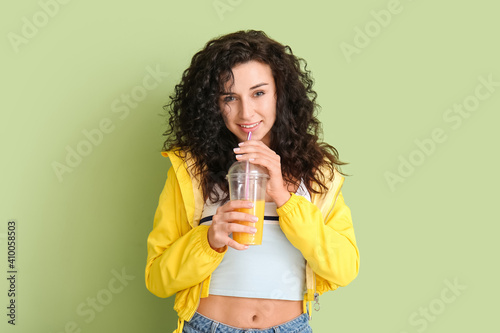 Portrait of stylish young w...
