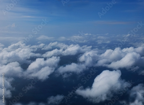 Fototapeta Naklejka Na Ścianę i Meble -  clear blue sky with cotton clouds