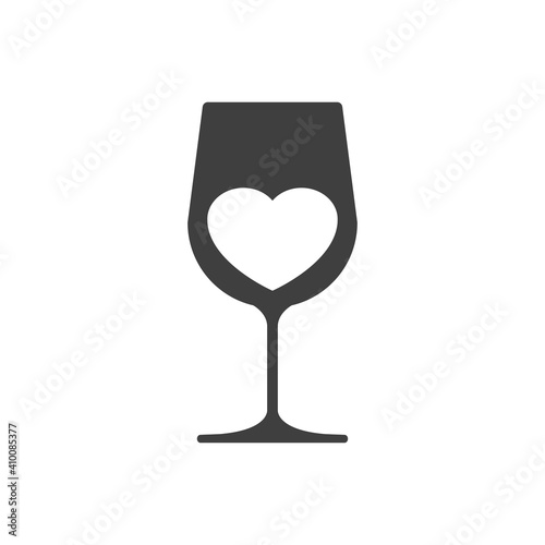 Logotipo con silueta de corazón dentro de copa de vino en color gris