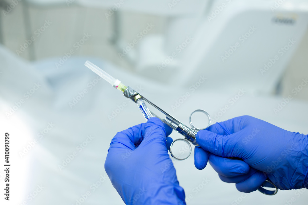 instrument for the dentist, for the treatment and inspection of teeth and braces instrument for the dentist, for the treatment and inspection of teeth and braces