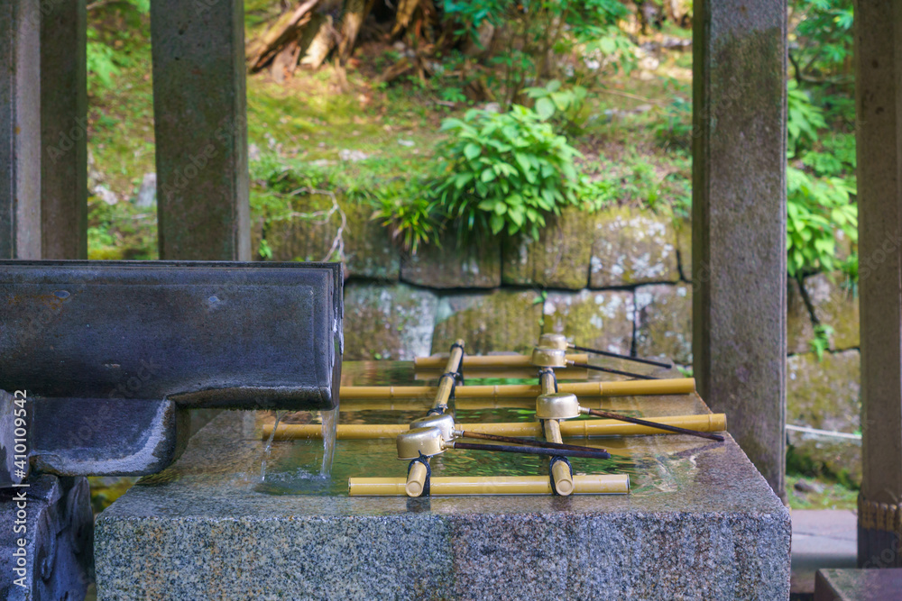 Temizuya in the Taiyuinbyo Shrine, Nikko