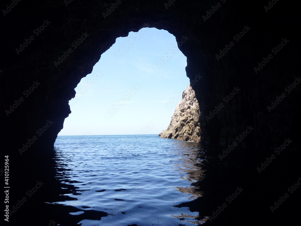 the view out of a cave on a boat tour in the Mercury Bay, Coromandel Peninsula, North Island, New Zealand, November