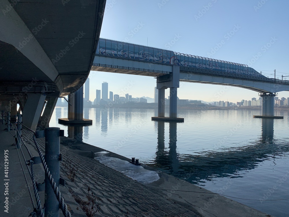 Han-river Morning Walk Han-river Morning Walk