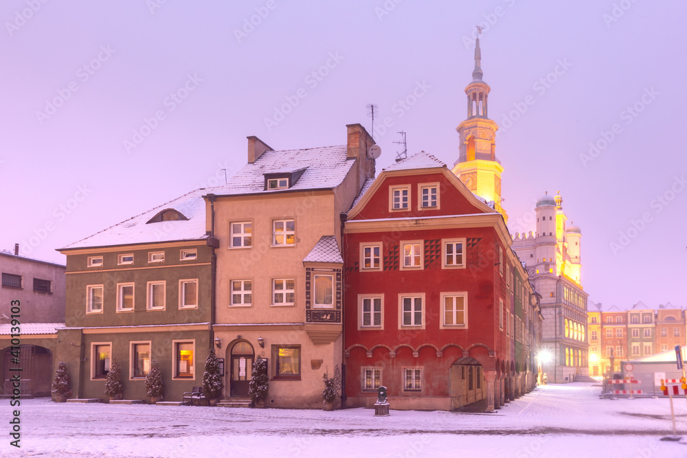 Fototapeta premium Poznan Town Hall on Old Market Square in Old Town in the snowy Christmas night, Poznan, Poland