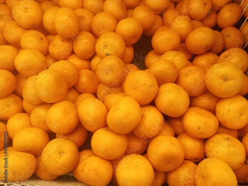 Closeup fresh mandarin orange at the supermarket