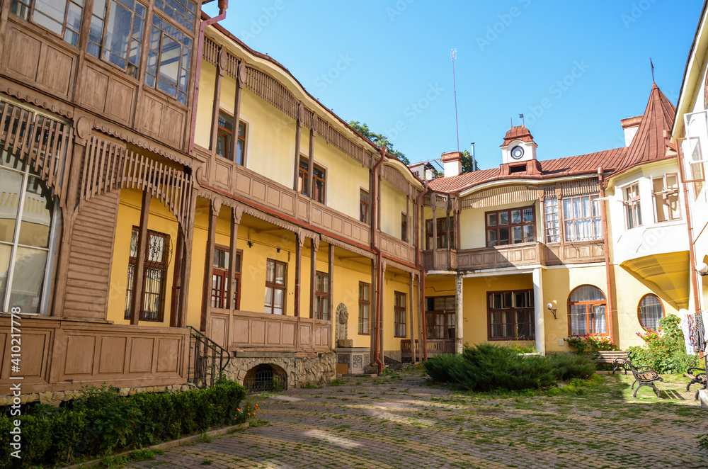 Small residential courtyard of Italian style of an old two-story house in Chernivtsi, Ukraine Small residential courtyard of Italian style of an old two-story house in Chernivtsi, Ukraine