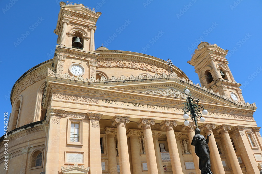 Fototapeta premium Rotunda Santa Marija Assunta in Mosta on the island of Malta
