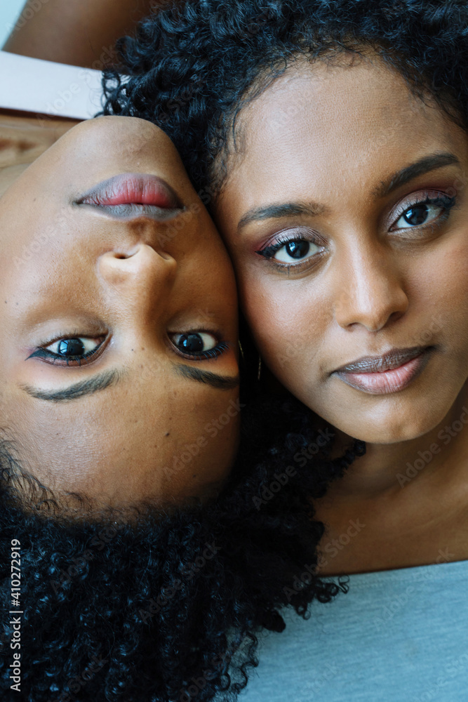 Obraz premium Close up two african woman next to each other portrait