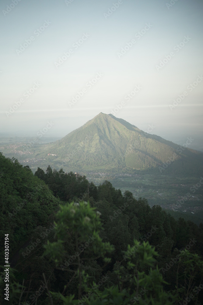 Fototapeta premium andong mountain from telomoyo mountain indonesia