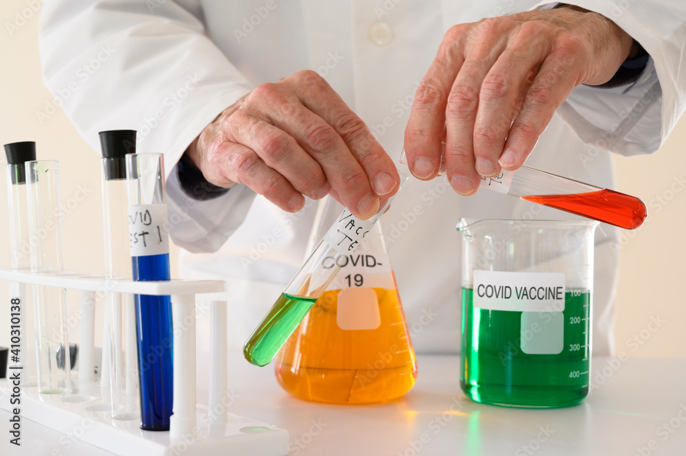 Fototapeta premium Covid-19 Reseracher working to develop vaccine.