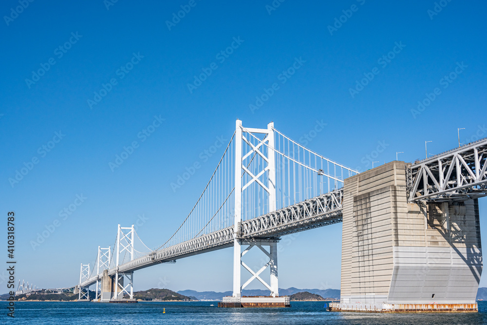 瀬戸大橋記念公園から瀬戸大橋を望む