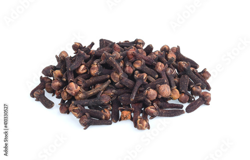 clove isolated on white background