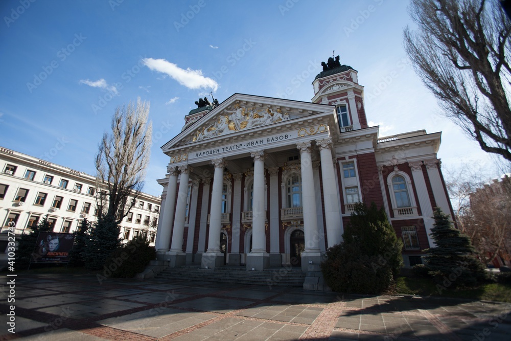 Obraz premium Ivan Vazov National Theater in Sofia, Bulgaria