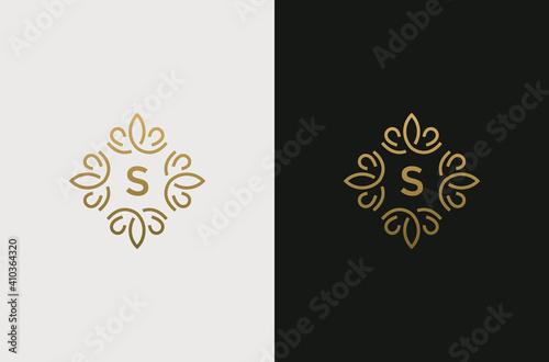 Letter S Monogram design elements, graceful template. Elegant line art logo design. Retro Vintage Insignia or Logotype.
