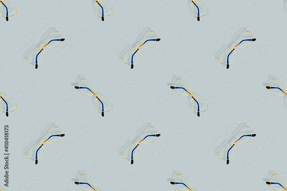 Obraz premium Glasses seamless pattern. Eyeglasses with heart-shaped lenses. 