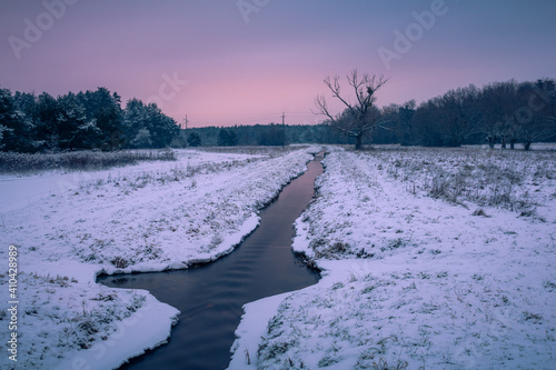 Obraz na płótnie Mala River at winter in Chojnowski landscape park near Konstancin-Jeziorna, Masovia, Poland w salonie