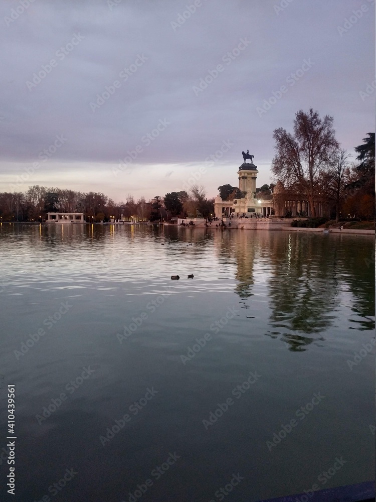 Lago del Retiro Madrid