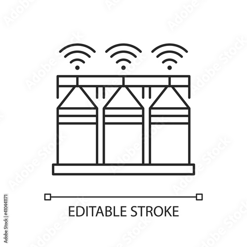 Smart crop storage linear icon. Precision farm. Technological innovation. IoT-powered monitoring. Thin line customizable illustration. Contour symbol. Vector isolated outline drawing. Editable stroke