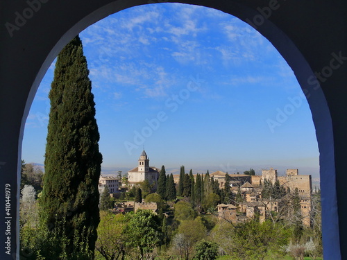 Blick auf die Alhambra in Granada, Andalusien photo