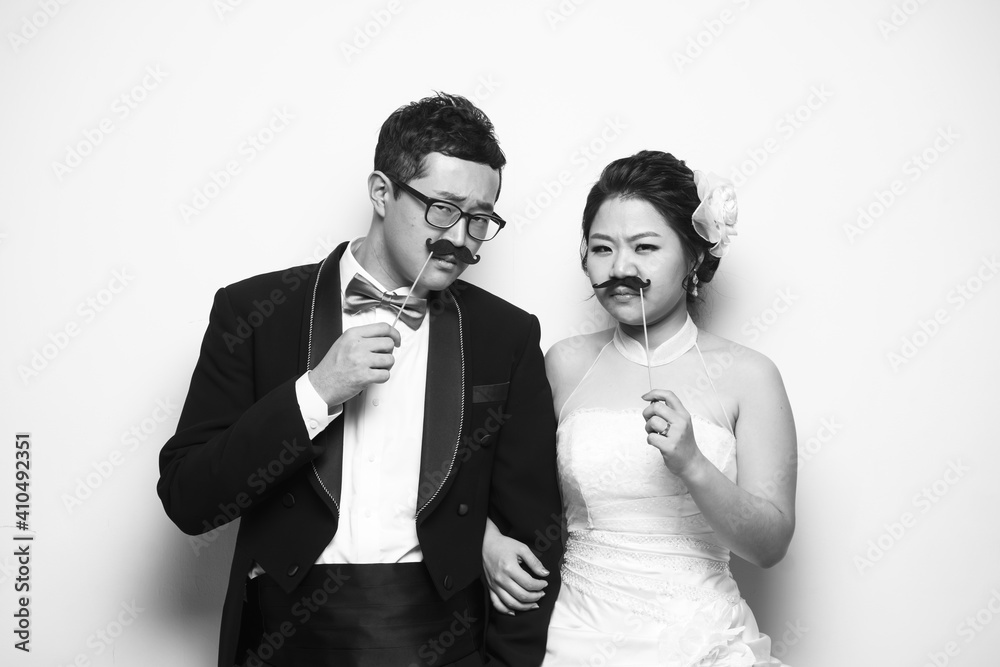 Korean Wedding pic Preparation / Fun Korean Wedding pic Preparation / Fun