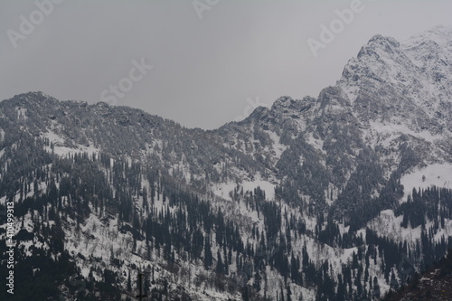 snowfall at solang valley , manali india