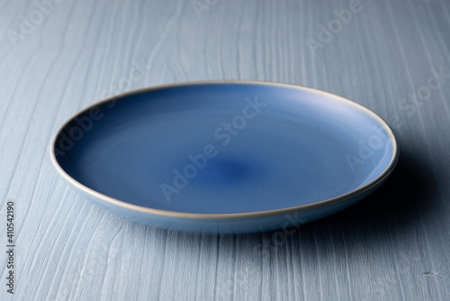 青い皿の背景素材
