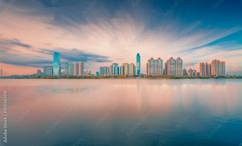 Obraz premium Urban scenery of Huizhou City, Guangdong Province, China