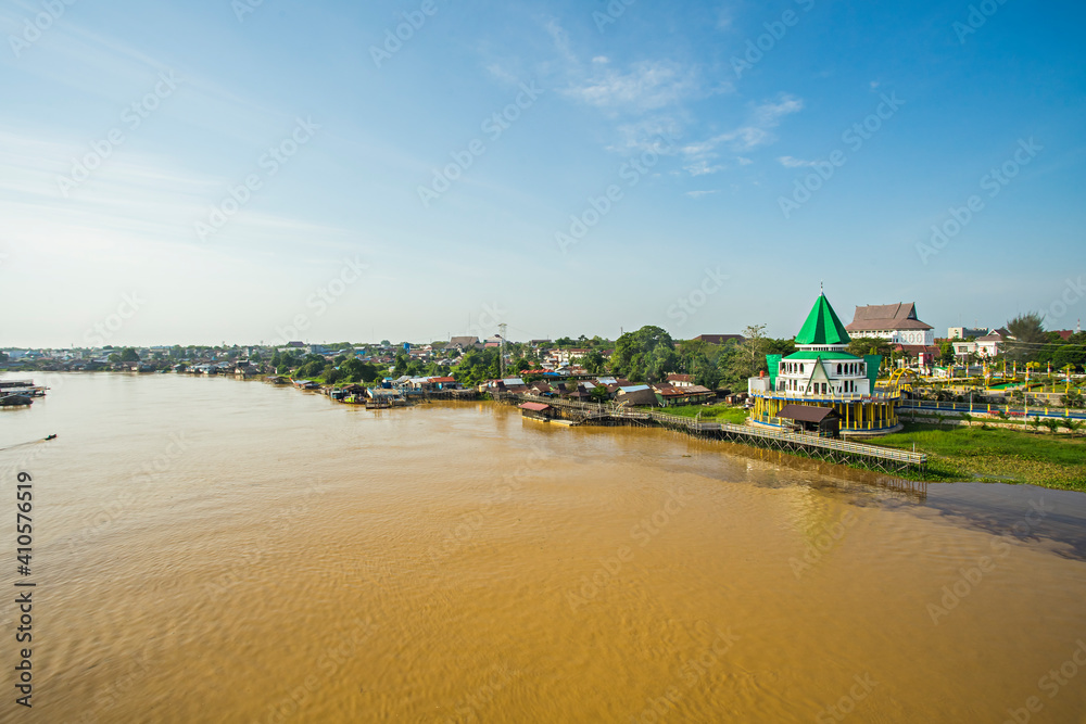 Darulamin Mosque, an iconic and beautiful mosque that located in Pasuk Kameloh Park, in the bank of Kahayan River in Palangkaraya, Central Kalimantan, Indonesia. Darulamin Mosque, an iconic and beautiful mosque that located in Pasuk Kameloh Park, in the bank of Kahayan River in Palangkaraya, Central Kalimantan, Indonesia.