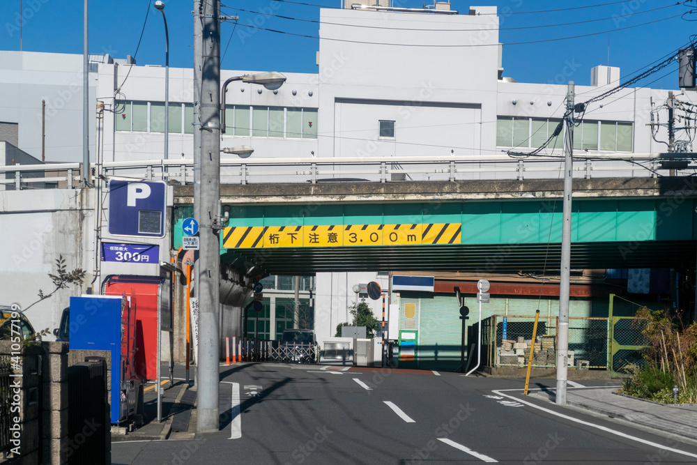 都市の交通 アンダーパス 都市の交通 アンダーパス