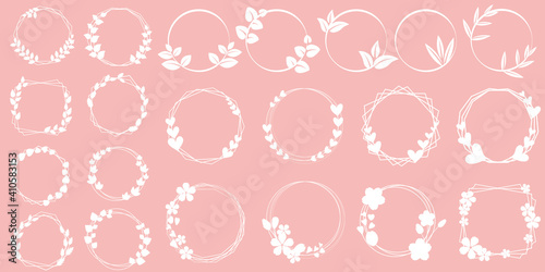 Set of plants, flowers and heart wreath illustration. Round frame collection for design. Vector illustration. リースイラスト、植物、花、ハートリースコレクション、デザイン素材