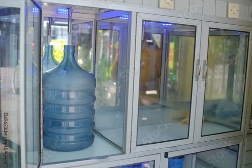фотографія Mineral water refill business