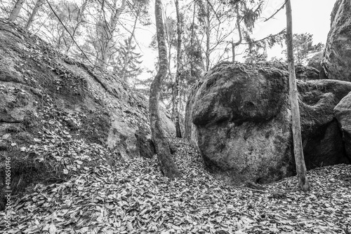 Alte verwitterte Megalith Granit Felsen Formation mit Höhle und Durchbruch im bayerischen Wald bei Thurmansbang und Solla, Deutschland photo