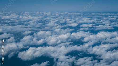Above the sky © Tom