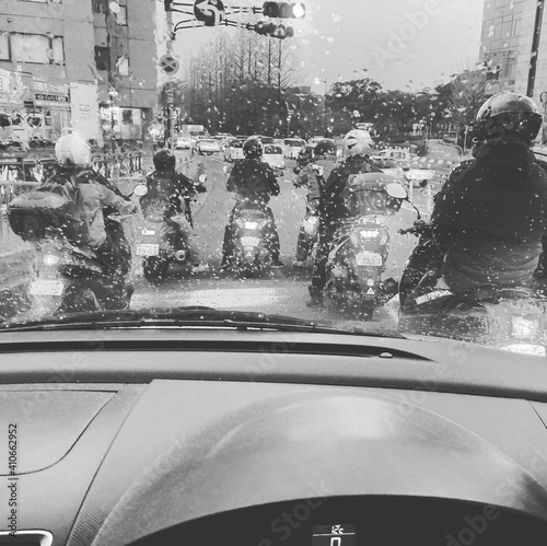 Wallpaper Mural car Torontodigital.ca