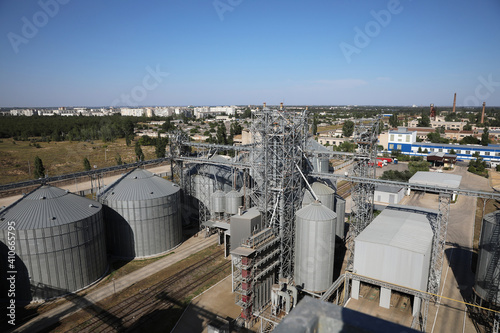View of modern granaries for storing cereal grains outdoors © New Africa