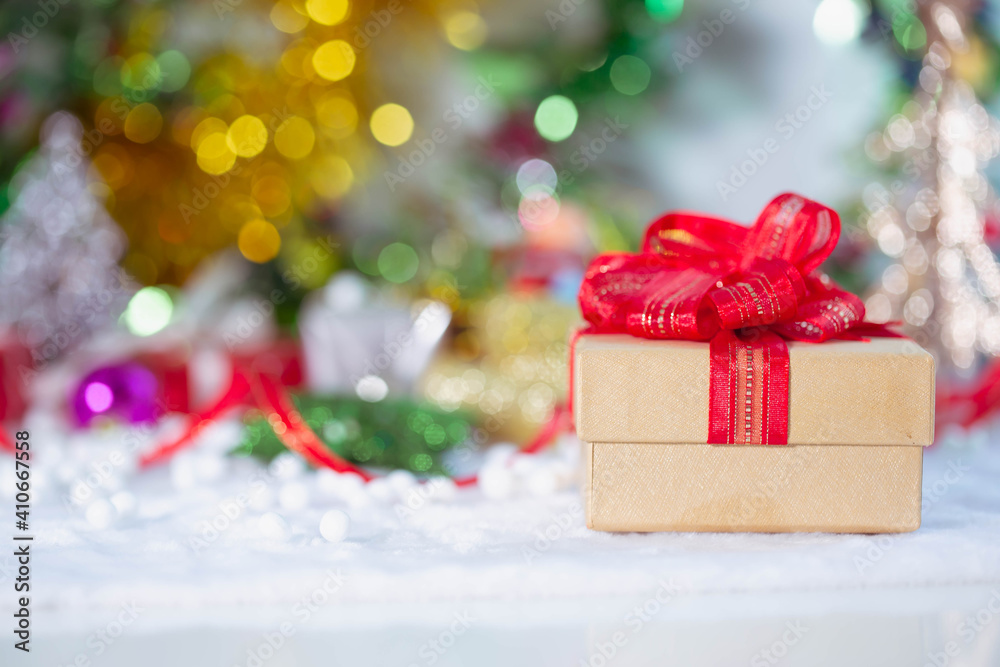 Beautiful gift with Christmas ornaments. Beautiful gift with Christmas ornaments.