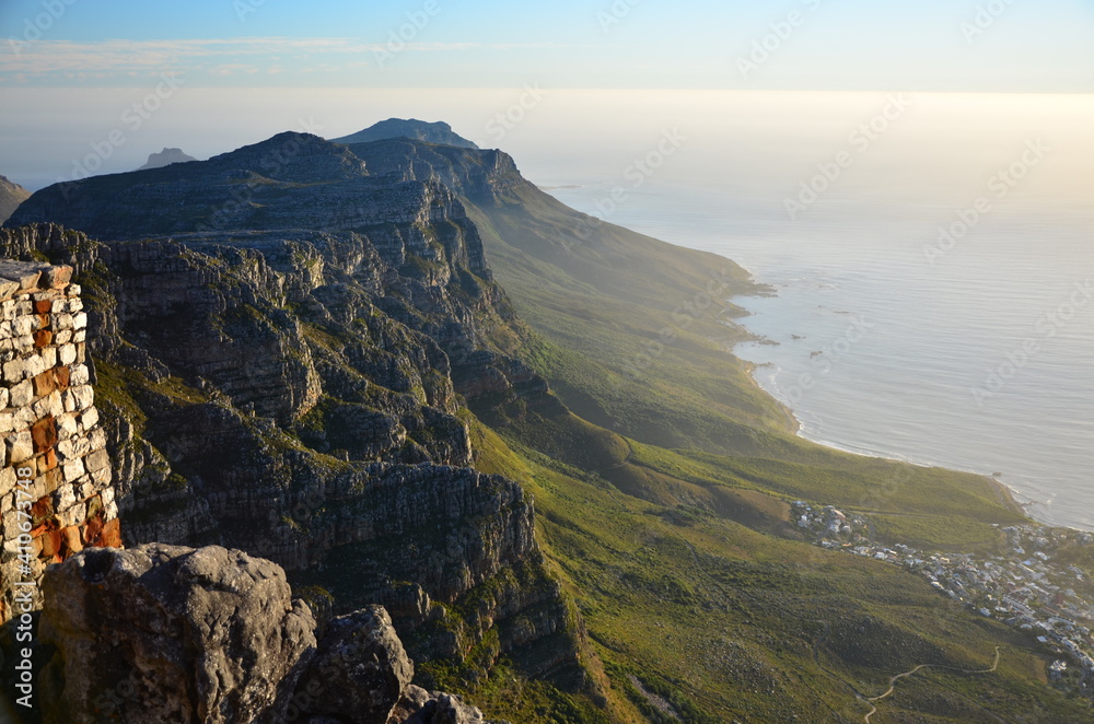Obraz premium Blick vom Tafelberg bei Sonnenuntergang