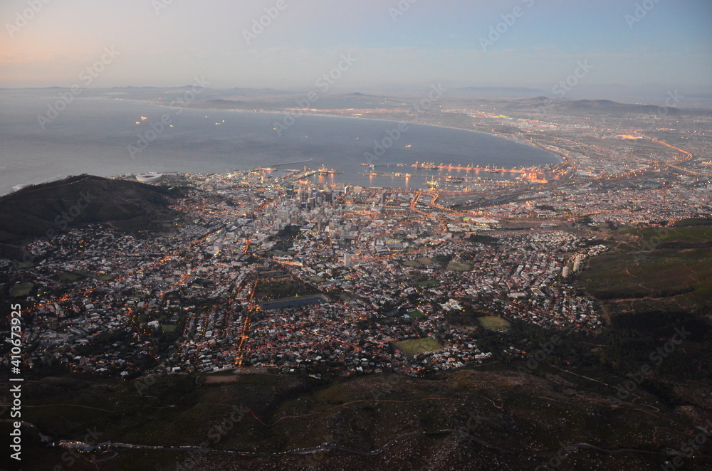 Kapstadt bei Sonnenuntergang, Sicht vom Tafelberg