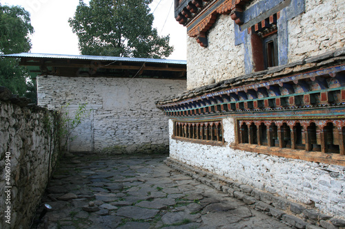 buddhist temple (Wangdicholing) in jakar (bhutan) photo