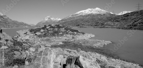 Berglandschaft beim Bernina Hospitz  am Lago Bianco. Mountain-Trekking in the Swiss Alps at LAgo Bianco on the Bernina Hospitz. photo