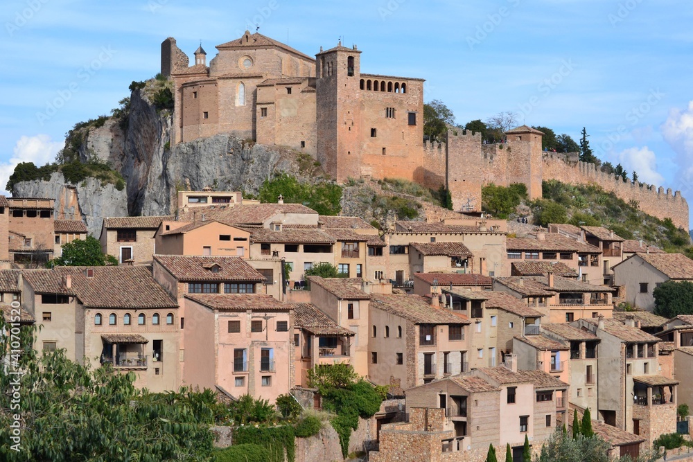Visita a la preciosa villa medieval de Alquezar,Huesca,Aragón,España