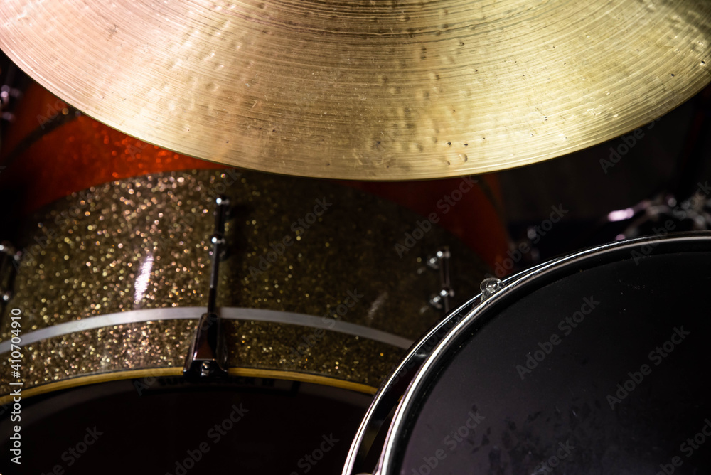 Obraz premium Closeup of drumsticks lying on the professional drum set. Drummer equipment. 