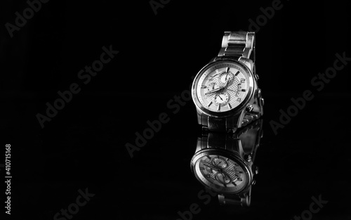 pocket watch wristwatch 