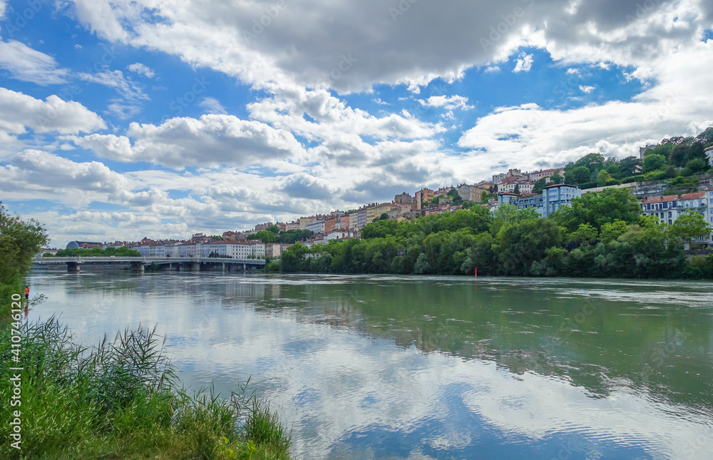 Les belles berges du Rhône de Lyon, France 