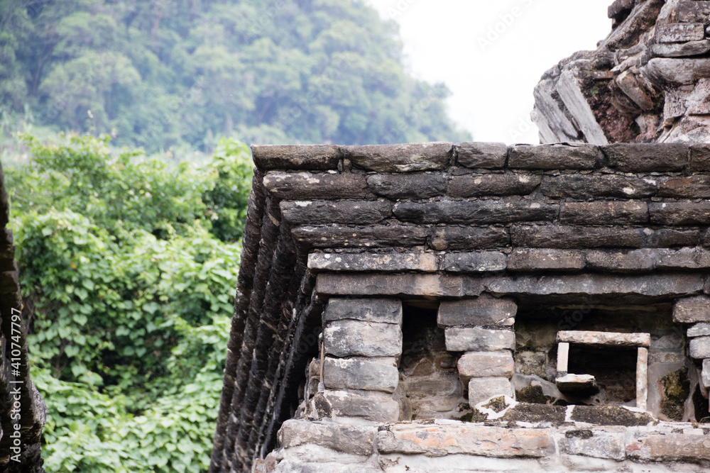 Fototapeta premium Torre de vigilancia en las ruinas de Papantla