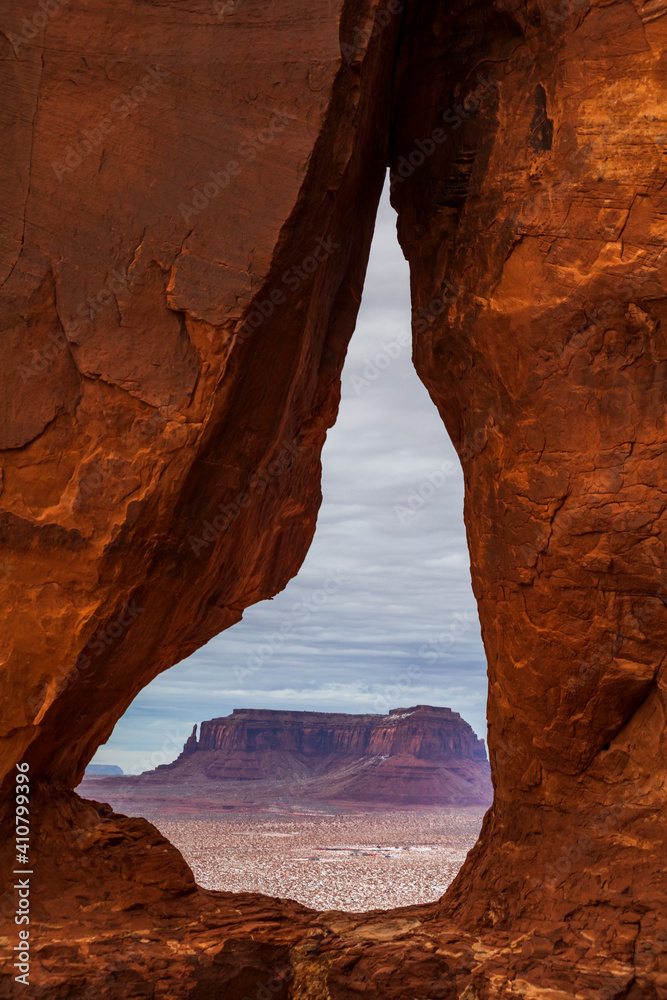 dramatic landscape of Eagle Mesa in Monument Valley in the border or Utah and Arizona as viewed from Rock Door Mesa and Tear drop arch.
